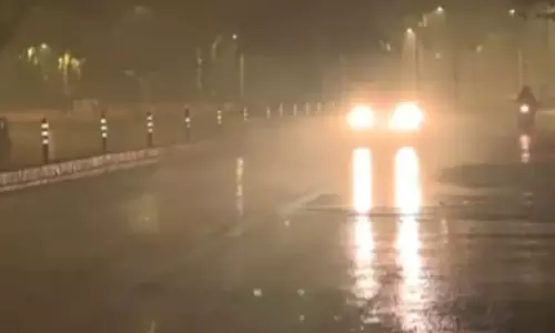 இரவு நேரத்தில் பெய்த மழை.. டெல்லியில் காற்றின் தரத்தில் முன்னேற்றம்