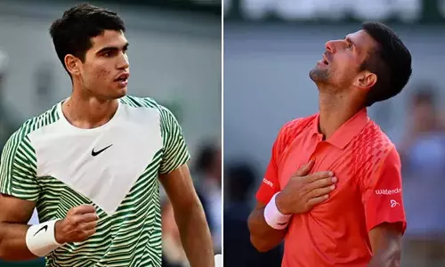 ஆஸ்திரேலியா ஓபன் டென்னிஸ்: ஜோகோவிச், அல்காரஸ் 4-வது சுற்றுக்கு முன்னேற்றம்