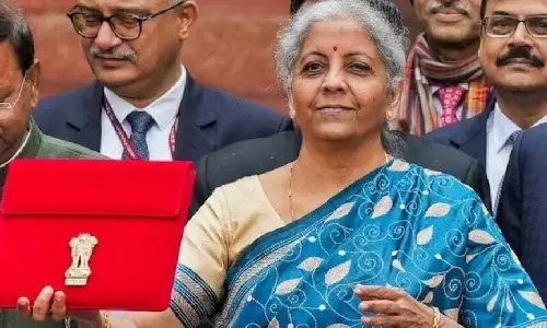 மத்திய பட்ஜெட்டில் புதிய நேரடி வரி சட்ட மசோதா அறிமுகம்- நிர்மலா சீதாராமன்