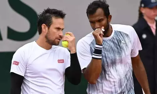 ஆஸ்திரேலிய ஓபன் டென்னிஸ்: ஆண்கள் இரட்டையர் பிரிவில் இந்திய ஜோடி தோல்வி