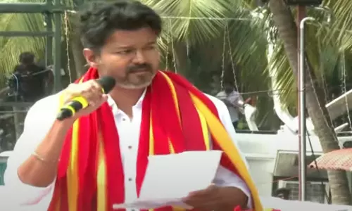 பரந்தூர் மக்களுடன் கடைசி வரை உறுதியாக நிற்பேன் - விஜய்