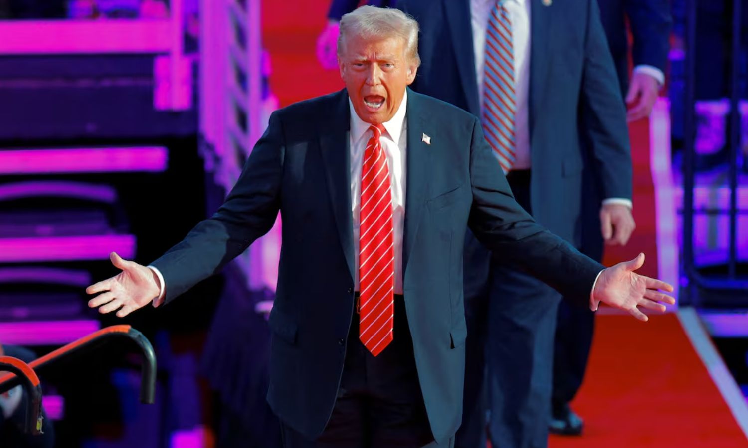 விரைவில் உக்ரைன் போர் முடியும்.. மூன்றாம் உலகப் போரை தடுத்து நிறுத்துவேன் - டிரம்ப் உறுதி