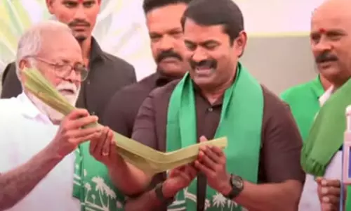 கள் இறக்கி போராட்டம் நடத்திய விவசாயிகள்- கள் குடித்து ஆதரவு தெரிவித்த சீமான்