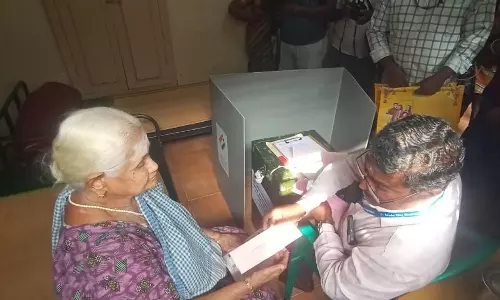 ஈரோடு கிழக்கு தொகுதி இடைத்தேர்தலுக்கான தபால் வாக்குப்பதிவு தொடங்கியது