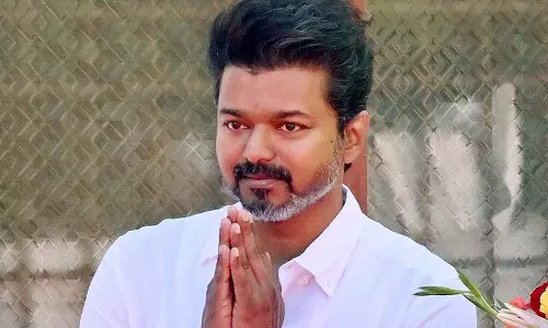 தமிழ் காக்கக் களமாடி உயிர் நீத்த மொழிப்போர் தியாகிகளுக்கு வீர வணக்கம்- விஜய்