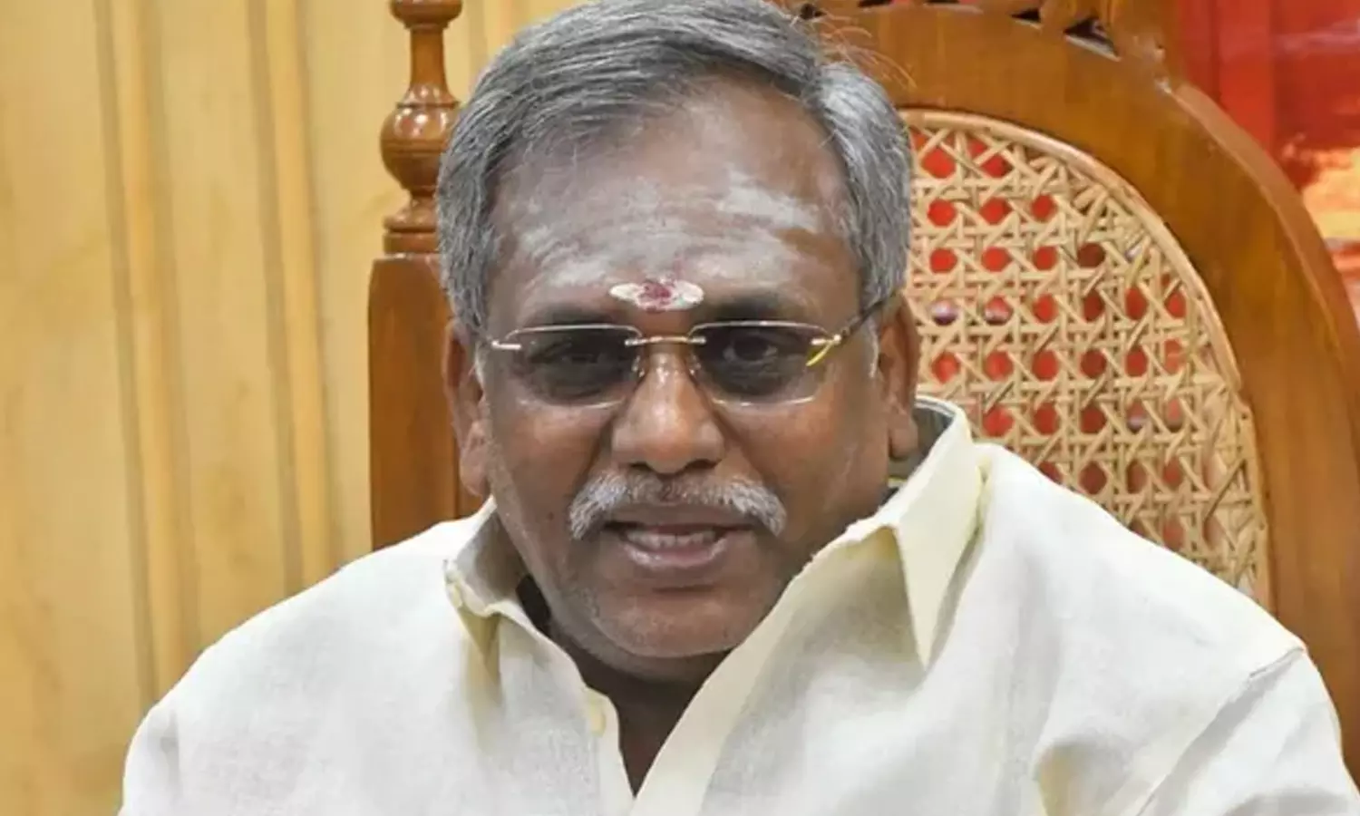 தனியார் பள்ளி மாணவர்கள் சைக்கோ போன்றுதான் இருப்பார்கள்- புதுவை சபாநாயகர் கருத்தால் சர்ச்சை