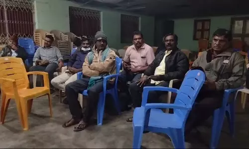 ஊத்தங்கரையில் டாஸ்மார்க் ஊழியர்கள் நள்ளிரவில் திடீர் கைது