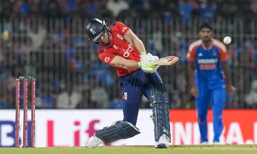 டி20 போட்டிகளில் அதிக சிக்சர் - ஜோஸ் பட்லர் சாதனை