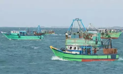 சிறைபிடிக்கப்பட்ட ராமேசுவரம் மீனவர்கள் 34 பேருக்கு வருகிற 5-ந்தேதி வரை காவல்