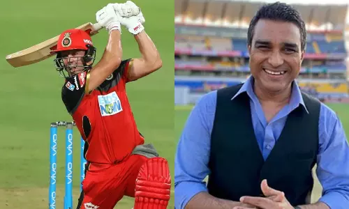 ஐ.பி.எல்.-இல் ஏபி டி வில்லியர்ஸ் செய்த தவறு - சுட்டிக்காட்டிய சஞ்சய் மஞ்ரேக்கர்