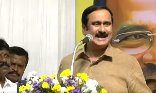 களத்துல இறங்கணும்... வெறி வரணும்... உன் முகத்த பார்த்தா அப்படி தெரியலையே! - நிர்வாகியை கடிந்துகொண்ட அன்புமணி