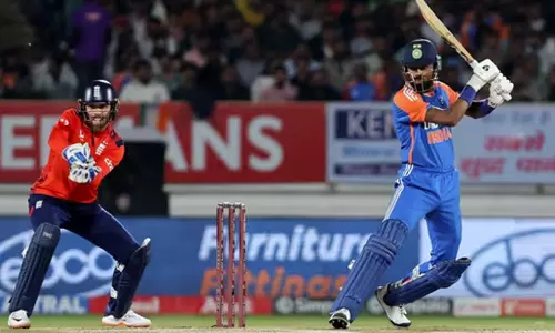 3வது டி20 போட்டி- 26 ரன்கள் வித்தியாசத்தில் இங்கிலாந்து வெற்றி