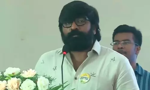 PAN CARD விண்ணப்பிக்கும் இணையதளத்தில் தமிழ் மொழியும் சேர்க்கப்பட வேண்டும்- விஜய் சேதுபதி