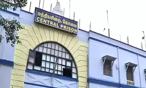 கோவை ஜெயிலில் கைதி மர்ம மரணம்: ஜெயில் வார்டன்கள் உள்பட 4 பேர் சஸ்பெண்டு
