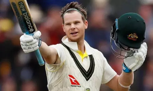 டெஸ்ட் கிரிக்கெட்டில் அதிவேக 10 ஆயிரம் ரன்கள் குவித்த 5-வது வீரர்: ஸ்டீவ் ஸ்மித் சாதனை
