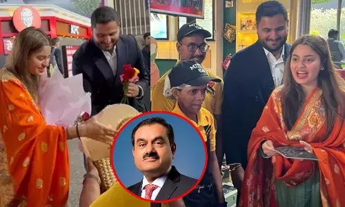 மாற்றுத் திறனாளிகளால் நடத்தப்படும் கஃபேவுக்கு சென்று திருமண பத்திரிகை வழங்கிய ஜீத் அதானி