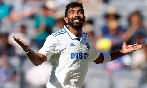 மதிப்புமிக்க பாலி உம்ரிகர் விருது வென்றார் பும்ரா