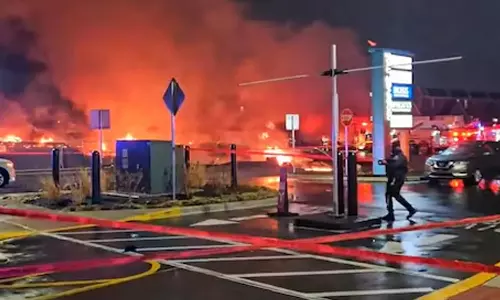 அமெரிக்காவில் மீண்டும் விமான விபத்து