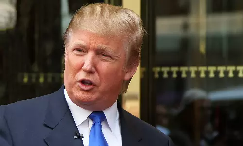 கனடாவுக்கு 25%, சீனாவுக்கு 10% இறக்குமதி வரி விதித்து அதிபர் டிரம்ப் உத்தரவு