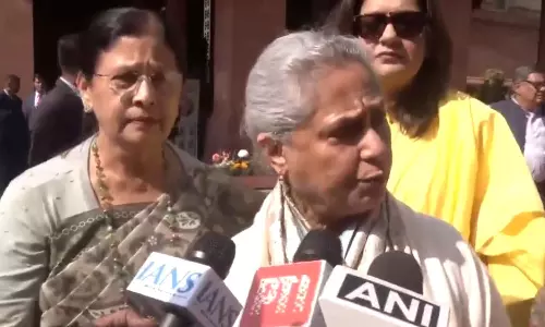 கூட்ட நெரிசலில் சிக்கி உயிரிழந்தவர்களின் உடல்கள் ஆற்றில் வீசப்பட்டன: ஜெயா பச்சன் எம்.பி.