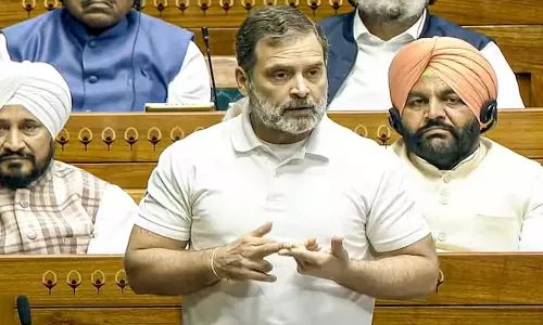 ராகுல் காந்திக்கு எதிராக பாஜக எம்.பி.க்கள் உரிமை மீறல் நோட்டீஸ் வழங்க உள்ளதாக தகவல்