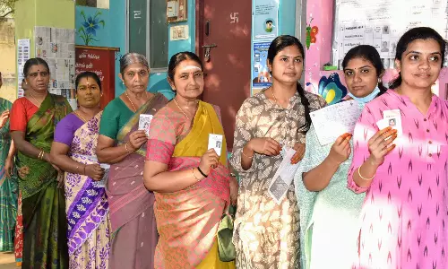 ஈரோடு கிழக்கு இடைத்தேர்தல்: காலை 9 மணி நிலவரப்படி 10.95% வாக்குகள் பதிவு