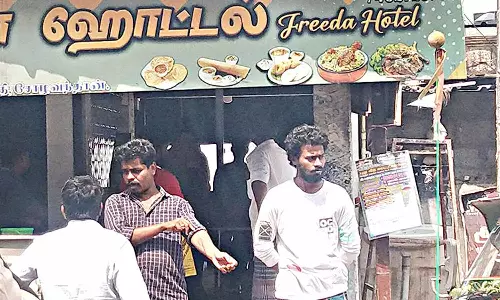 சோழவந்தானில் கிரில் சிக்கன் சாப்பிட்ட குழந்தைகள் உள்பட 22 பேர் உடல்நலம் பாதிப்பு