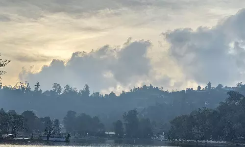 கொடைக்கானலில் நடுங்க வைக்கும் கடும் குளிரால் வெறிச்சோடிய சுற்றுலா தலங்கள்