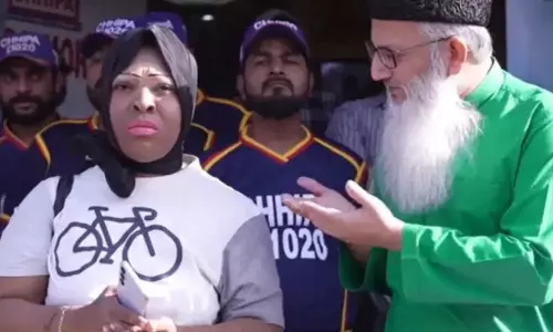 காதலன் ஏமாற்றியதால் அரசிடம் ரூ.87 லட்சம் கேட்ட பெண்