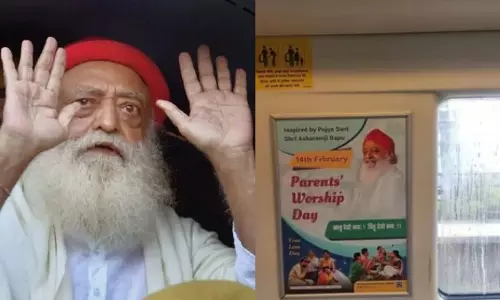 சிறுமியை வன்கொடுமை செய்த சாமியாருக்கு டெல்லி மெட்ரோவில் விளம்பர போஸ்டர்கள்.. சர்ச்சை!