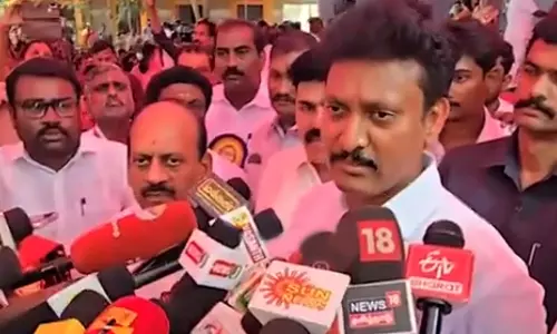 பாலியல் அத்துமீறல் - ஆசிரியர்களின் கல்வித்தகுதி ரத்து: அன்பில் மகேஷ் அதிரடி