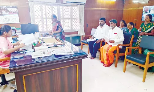 கொளத்தூர் பாரத் ராஜீவ் காந்தி நகருக்கு பட்டா கேட்டு மாவட்ட கலெக்டரிடம் மனு