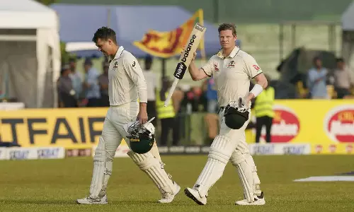 ஸ்மித், அலெக்ஸ் கேரி சதம்.. 2-வது நாள் ஆட்டநேர முடிவில் 73 ரன்கள் முன்னிலை பெற்ற ஆஸ்திரேலியா