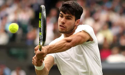 ரோட்டர்டாம் டென்னிஸ்: அரையிறுதிக்கு முன்னேறினார் அல்காரஸ்