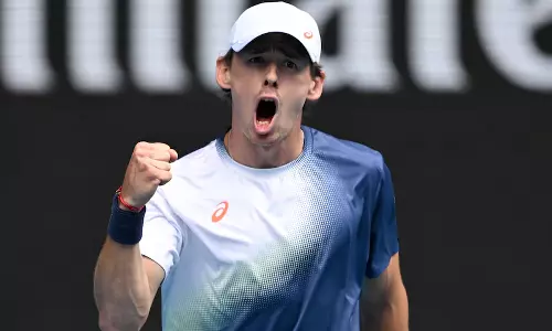 ரோட்டர்டாம் டென்னிஸ்: இறுதிப்போட்டிக்கு முன்னேறினார் டி மினார்