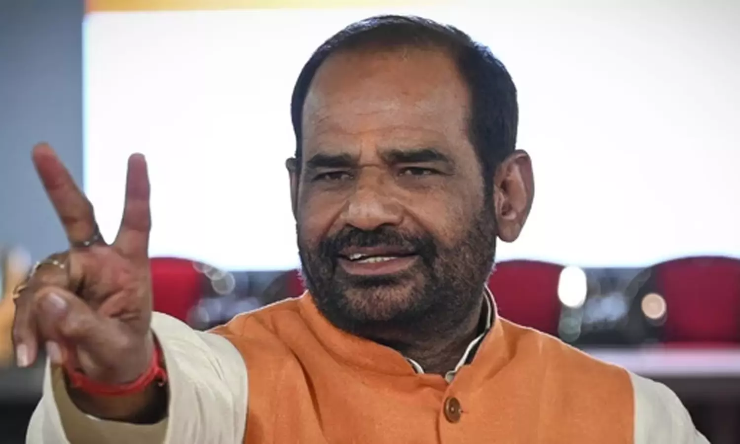 டெல்லி சட்டசபை தேர்தல் வாக்கு எண்ணிக்கையில்... ... டெல்லி சட்டமன்ற தேர்தல் மற்றும் ஈரோடு கிழக்கு இடைத்தேர்தல் முடிவுகள்- லைவ் அப்டேட்ஸ்..