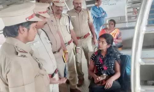 சென்ட்ரல், கொருக்குப்பேட்டையில் ரெயில்வே ஐ.ஜி. ஆய்வு