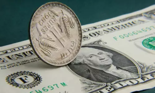 இரண்டு வருடங்களுக்கு பிறகு.. சற்றே உயர்ந்த ரூபாய் மதிப்பு - காரணம் இதுதான்