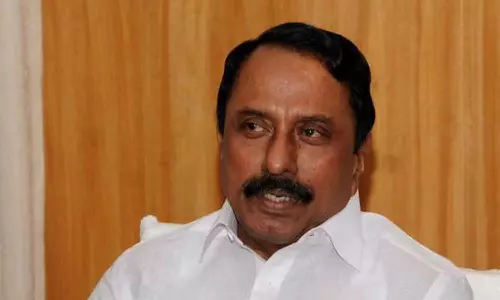 அதிமுக முன்னாள் அமைச்சர் செங்கோட்டையன் வீட்டுக்கு கூடுதல் போலீஸ் பாதுகாப்பு