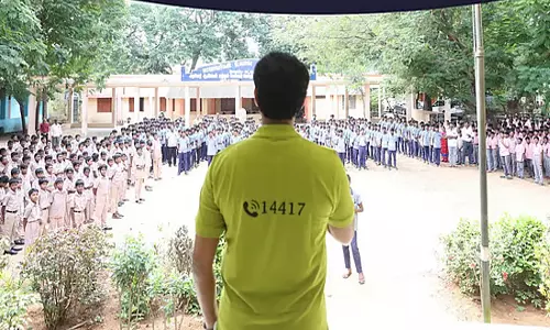 பள்ளிகளில் தொடரும் பாலியல் சம்பவங்கள்- தமிழக அரசு புகார் எண் அறிவிப்பு