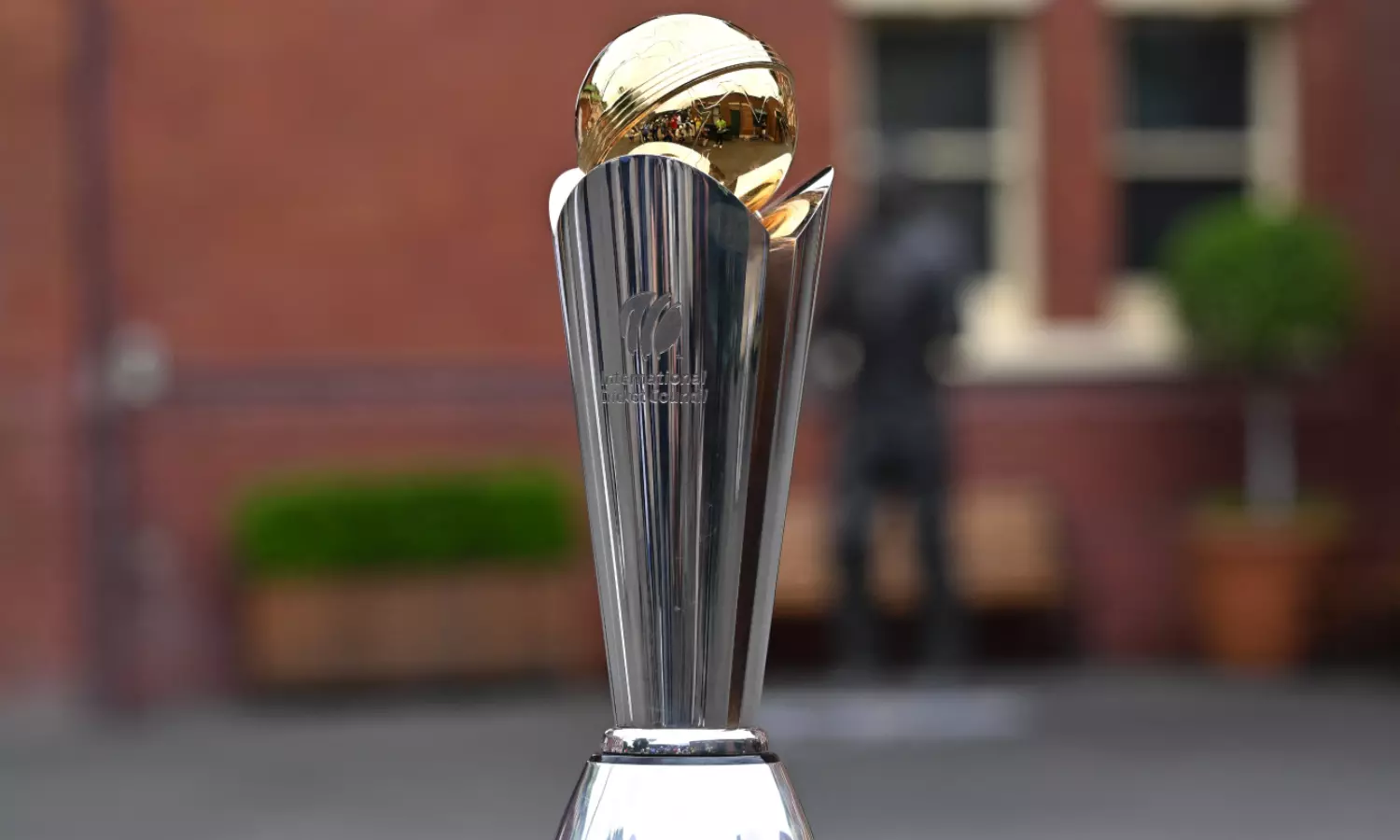 சாம்பியன்ஸ் டிராபி: எட்டு அணி வீரர்களின் இறுதிப்பட்டியல் - முழு விவரம் சாம்பியன்ஸ் டிராபி: எட்டு அணி வீரர்களின் இறுதிப்பட்டியல் - முழு விவரம்