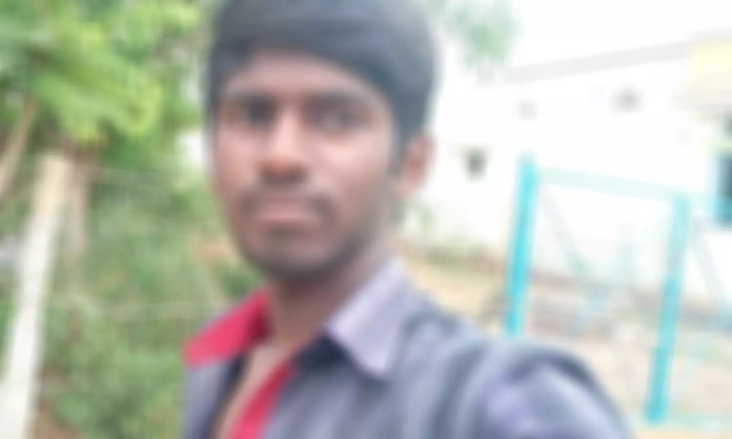 போடியில் கல்லூரி விடுதியில் மர்மமாக இறந்து கிடந்த மாணவர் போடியில் கல்லூரி விடுதியில் மர்மமாக இறந்து கிடந்த மாணவர்