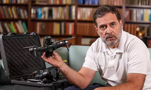 தொழில்நுட்ப வளர்ச்சிக்கு வலுவான உற்பத்தி தளம் தேவை.. வெற்று வார்த்தைகள் அல்ல - ராகுல் காந்தி