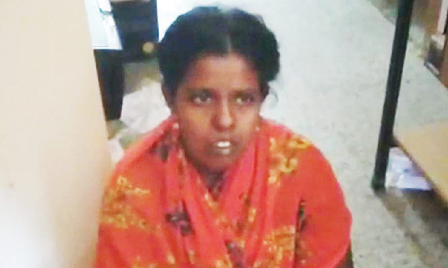 கடையநல்லூர் அருகே கணவரை கழுத்தை நெரித்து கொன்ற மனைவி கைது