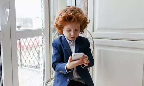 கண்டித்த தந்தையை போலீசில் சிக்க வைத்த சிறுவன்