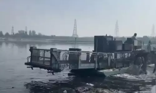 யமுனை நதியை தூய்மை செய்யும் பணிகளை தொடங்கியது பா.ஜ.க.