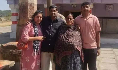 அடுக்குமாடி குடியிருப்பில் ஒரே குடும்பத்தை சேர்ந்த 4 பேர் சடலமாக மீட்பு.. மைசூருவில் அதிர்ச்சி சம்பவம்