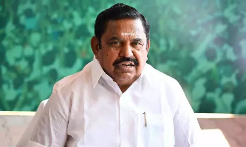 எறும்பு கடித்து மாணவர் மரணமா? திமுக ஆட்சியில் காவல்துறை விசாரணை விந்தையானதாக மாறிவிட்டது- இபிஎஸ்