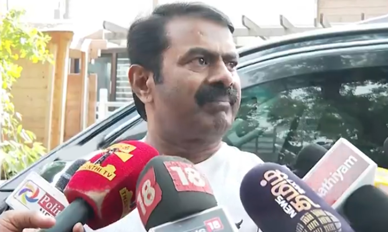 எத்தனை வழக்குகள் போட்டாலும் சந்திக்க தயார்- சீமான்