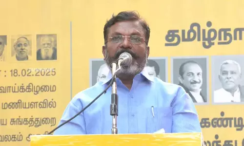 நிதியை நிறுத்திவைப்பது பிளாக்மெயில் நடவடிக்கை: திருமாவளவன்